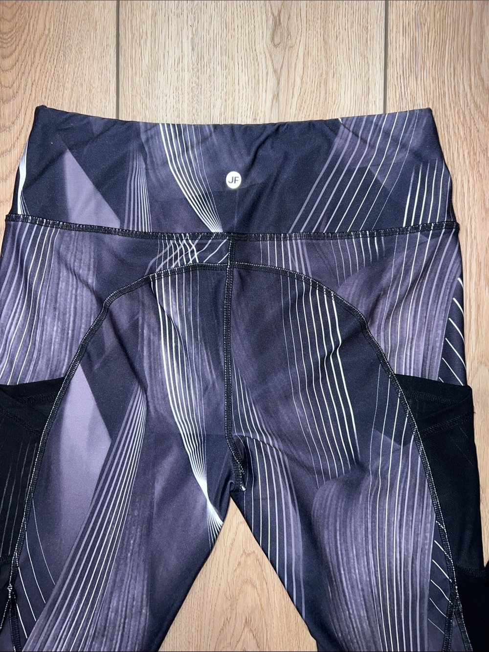 Joe Fresh Black Leggings with White Pinstripes - Picture 8 of 13